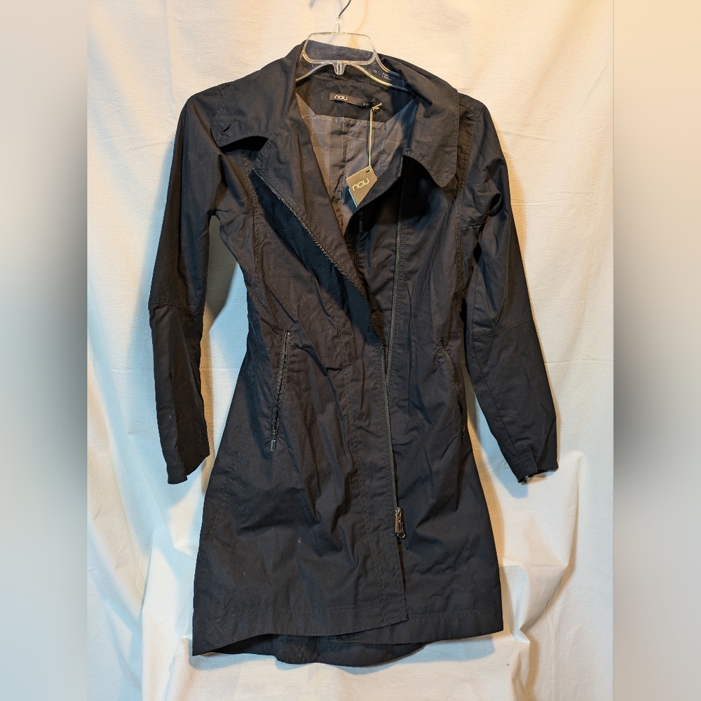 NWT Nau waxed canvas trench coat